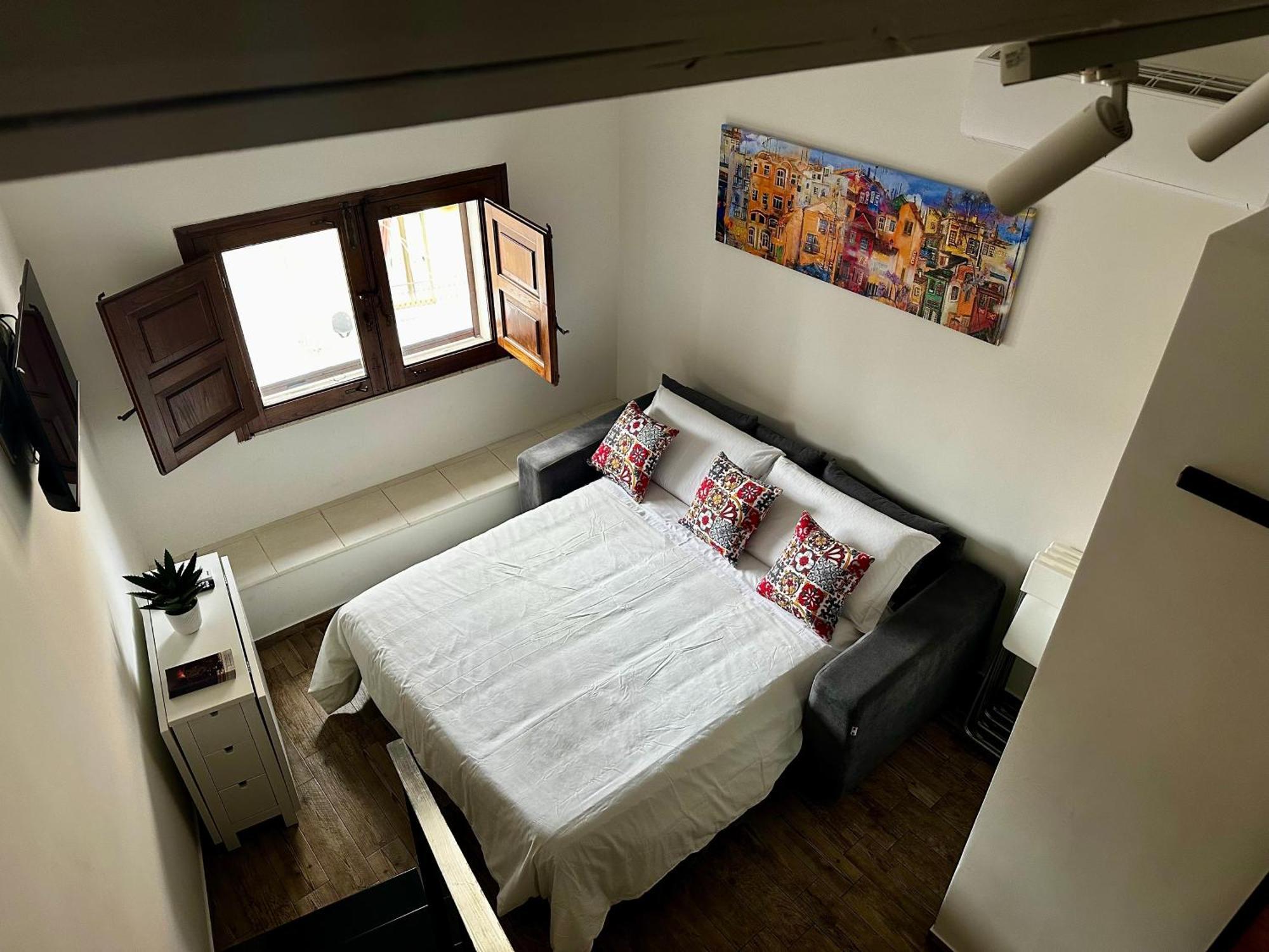 Ninetti Guest House - Apt Centro Storico Katanya Dış mekan fotoğraf